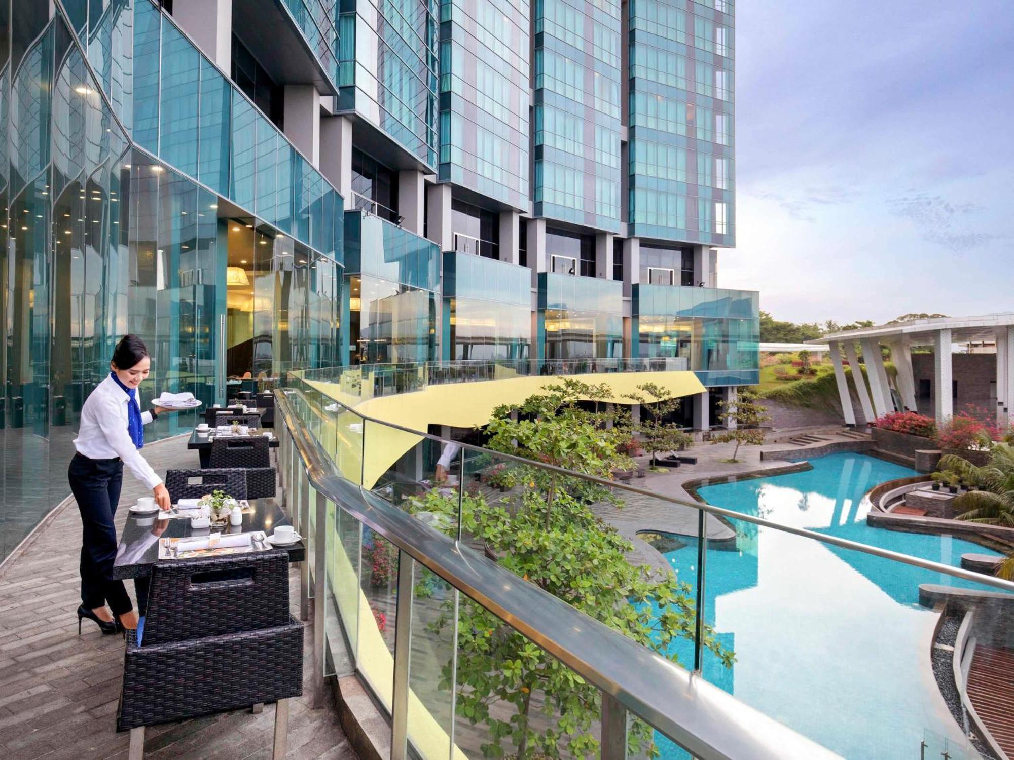 Novotel Lampung Bandar Lampung Exterior foto